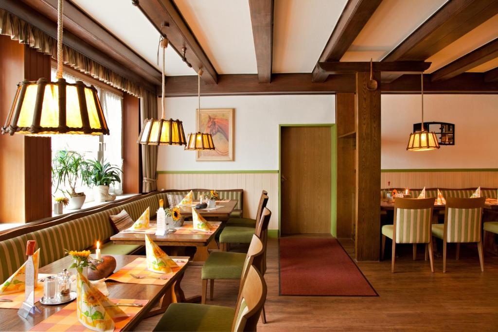 Gasthof Vossbur Toppenstedt Экстерьер фото